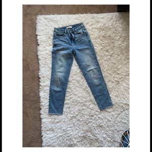 New Garbage mom jeans, size 28